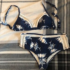 Brand New Roxy Swim set